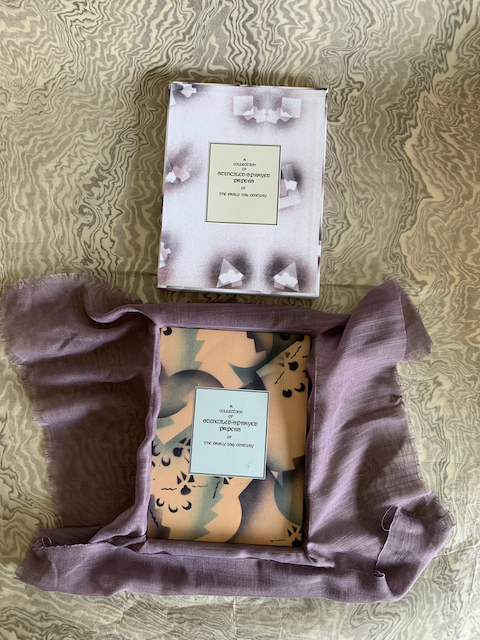 A Collection of Stenciled-sprayed Papers (Schablonenspritzpapier) of the Early 20th Century. An Accordion Book with Seven Historical Stenciled-sprayed Paper Samples from the 1920s