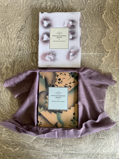 A Collection of Stenciled-sprayed Papers (Schablonenspritzpapier) of the Early 20th Century. An Accordion Book with Seven Historical Stenciled-sprayed Paper Samples from the 1920s